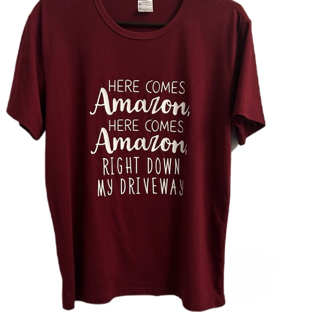 Amazon T-Shirt Here Comes Amazon Right Down My Driveway Size XL